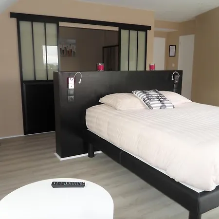 Bed & Breakfast Manoir Du Brugnobois